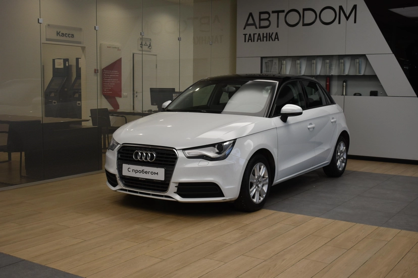 Автомобиль Audi A1 I поколение (8X) 1.4 AMT (122 л.с.) Ambition Белый 2013 с пробегом 118 350 км