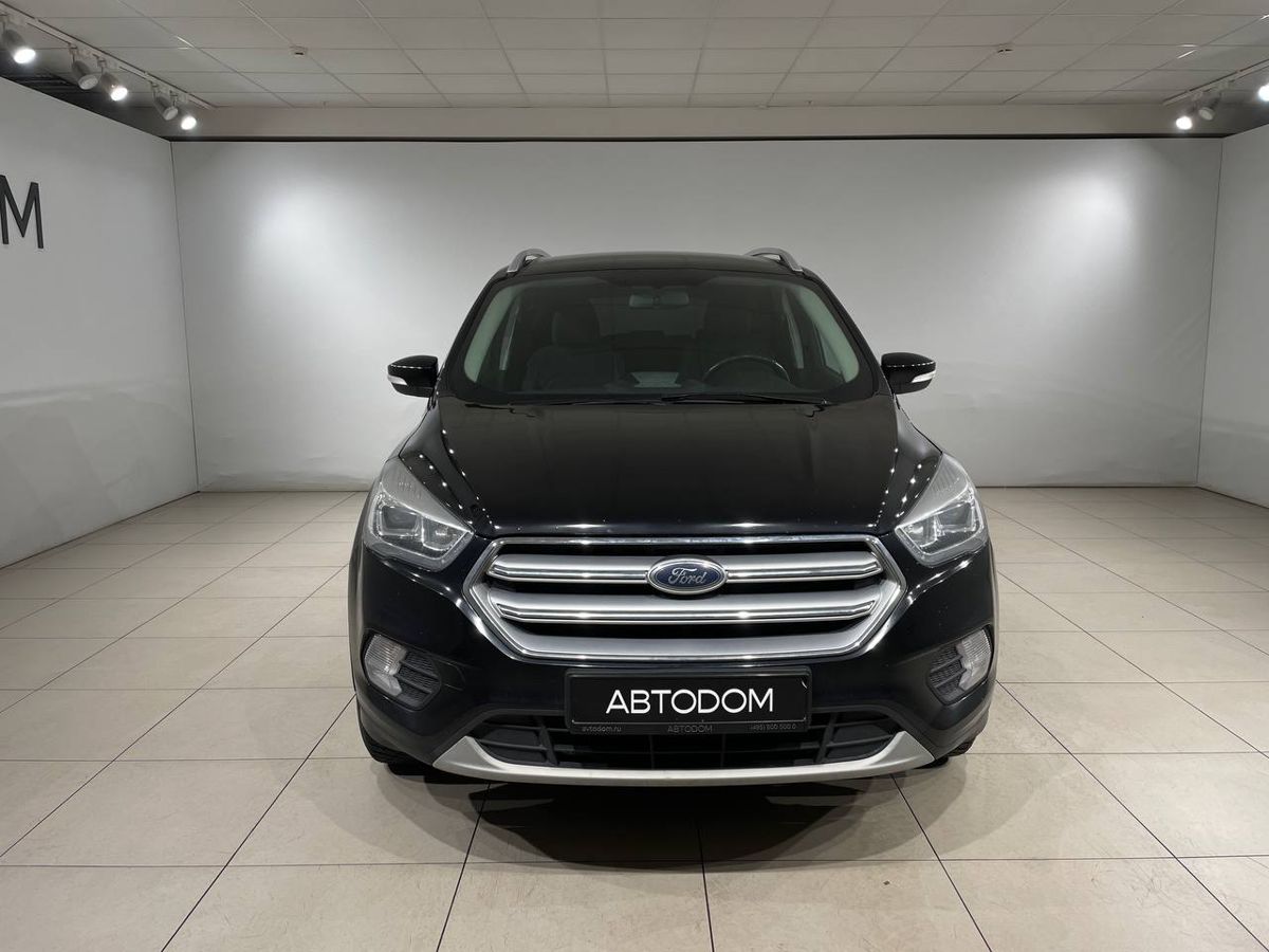 Автомобиль Ford Kuga II [рестайлинг] 2.5 AT (150 л.с.) Trend Plus (2017) Чёрный 2018 с пробегом 164 000 км