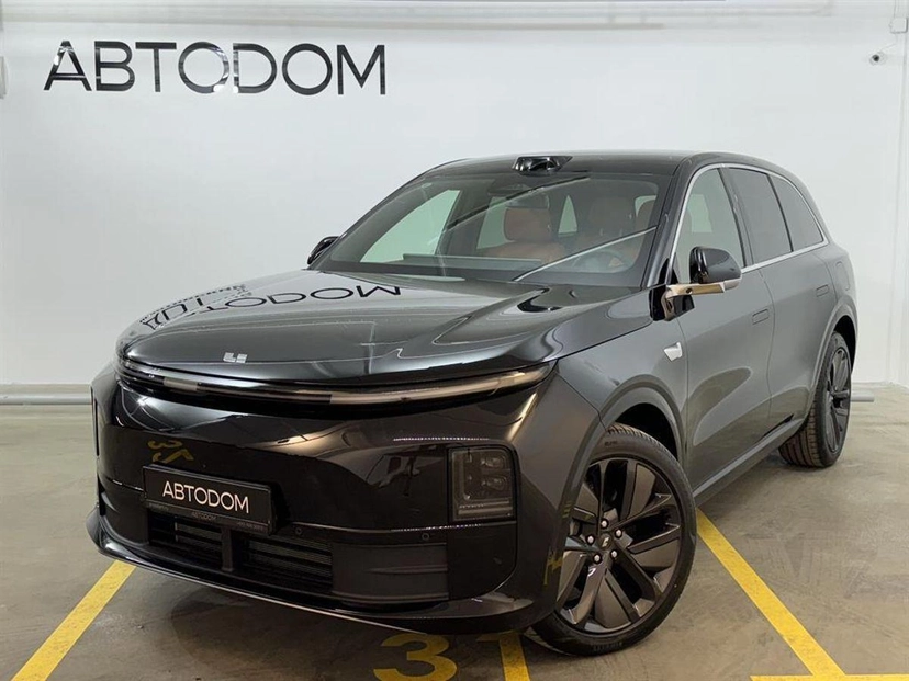 Автомобиль LiXiang L6 I поколение 1.5hyb AT 4WD (408 л.с.) Pro Чёрный 2025