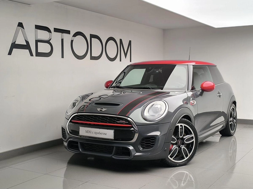 Автомобиль MINI Hatch III поколение (F55/F56) John Cooper Works 2.0 AT (231 л.с.) John Cooper Works Серый 2017 с пробегом 75 198 км