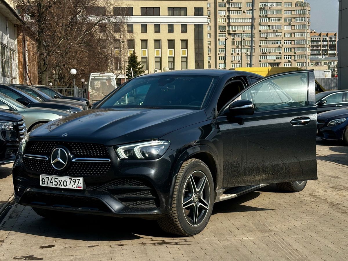 Автомобиль Mercedes-Benz GLE coupe II поколение (C167) 350 2.9d AT 4Matic (249 л.с.) Base Чёрный 2021 с пробегом 120 000 км