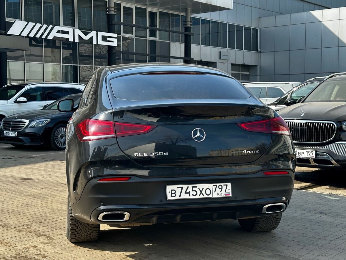 Автомобиль Mercedes-Benz GLE coupe II поколение (C167) 350 2.9d AT 4Matic (249 л.с.) Base Чёрный 2021 с пробегом 120 000 км