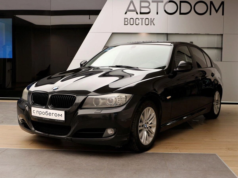 Автомобиль BMW 3 серии V (E90/E91/E92/E93) [рестайлинг] 318 2.0 AT (136 л.с.) Base Чёрный 2011 с пробегом 182 000 км