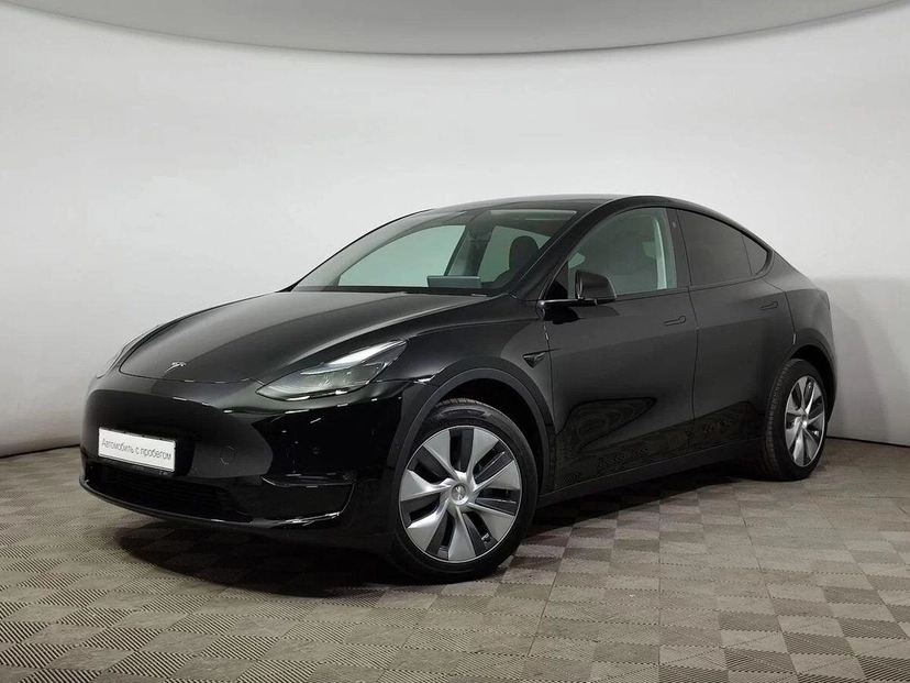 Автомобиль Tesla Model Y I поколение Electro AT 4WD (331 кВт) Base Чёрный 2023 с пробегом 50 км
