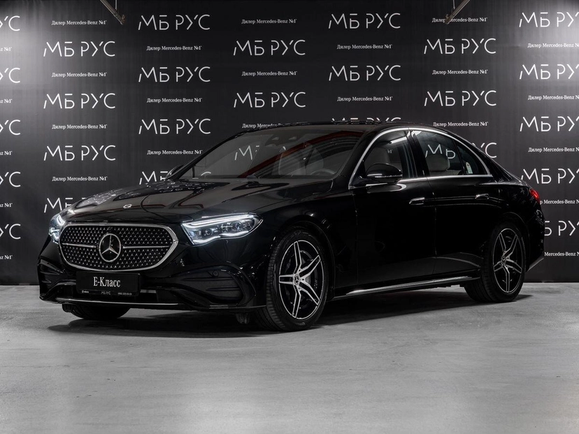 Автомобиль Mercedes-Benz E-Класс VI поколение (W214/S214) 2.0 AT 4Matic (258 л.с.) AMG Line Чёрный 2025 с пробегом 20 км