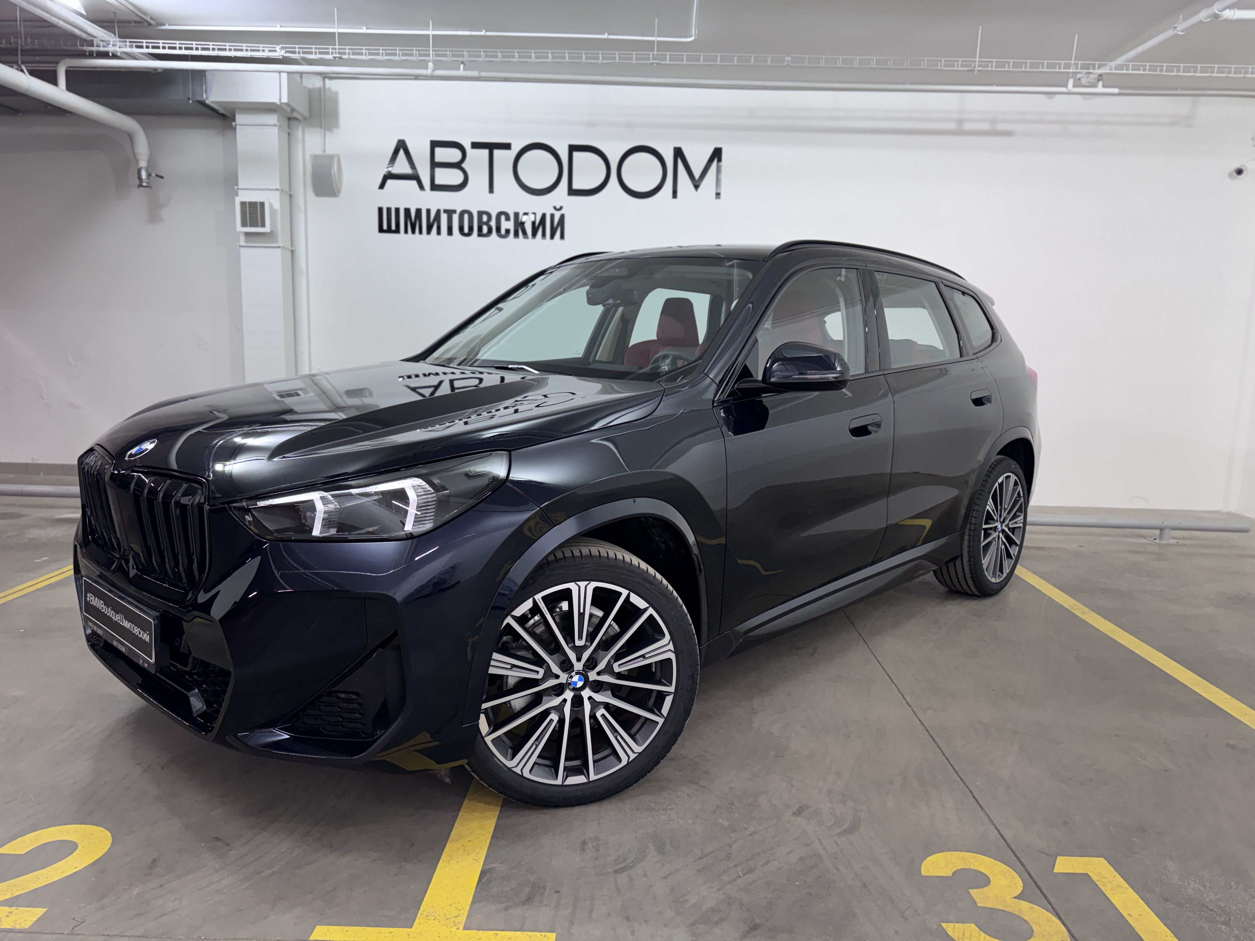 Автомобиль BMW X1 III поколение (U11) 2.0 AMT 4WD (204 л.с.) Base Синий 2025 