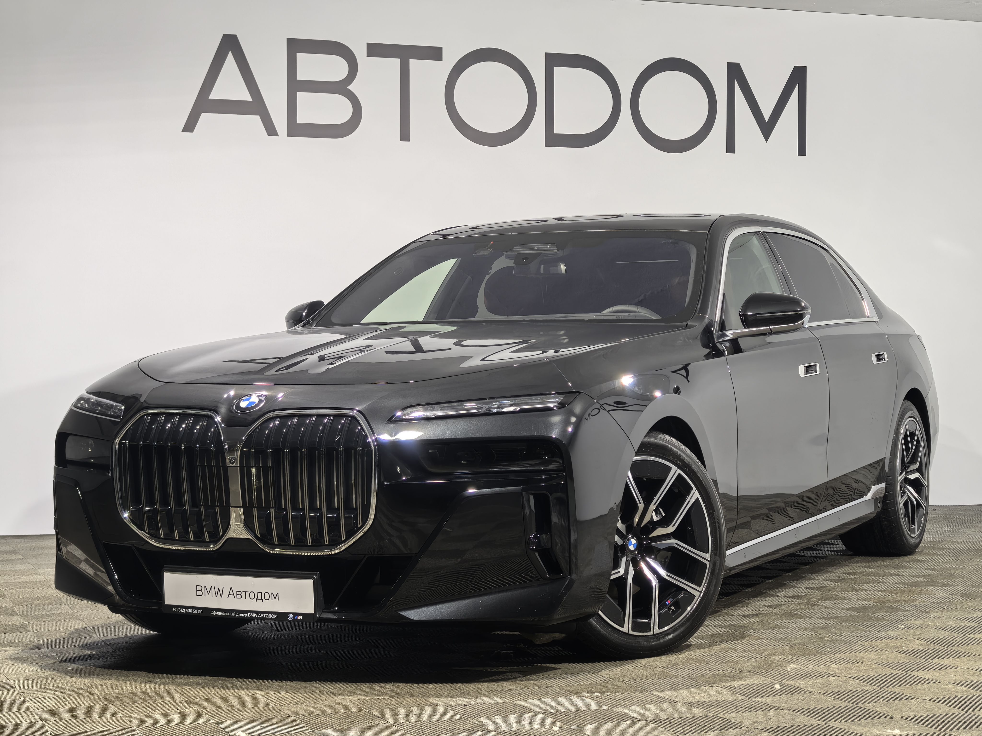 Автомобиль BMW 7 серии VII поколение (G70) 3.0d AT 4WD (286 л.с.) 740d xDrive Чёрный 2025 