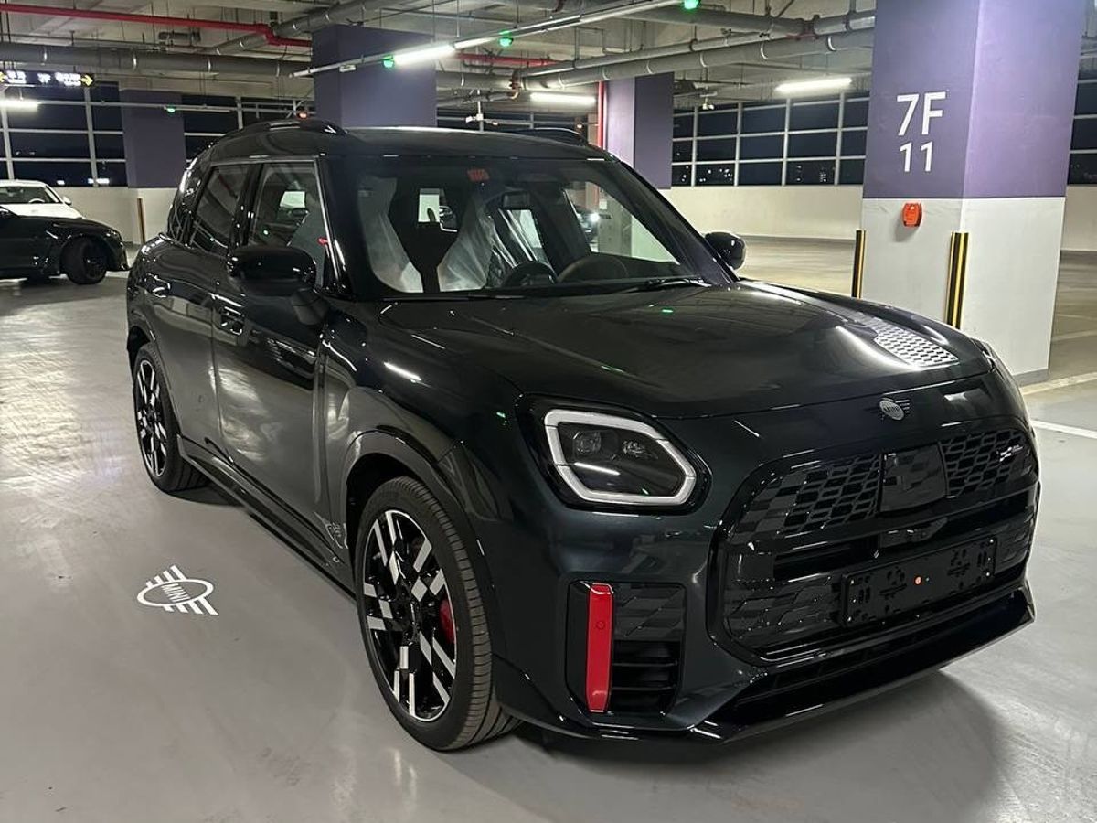 MINI Countryman III поколение (U25) John Cooper Works 2.0 AMT 4WD (300 л.с.) John Cooper Works Trim Серый 2026 