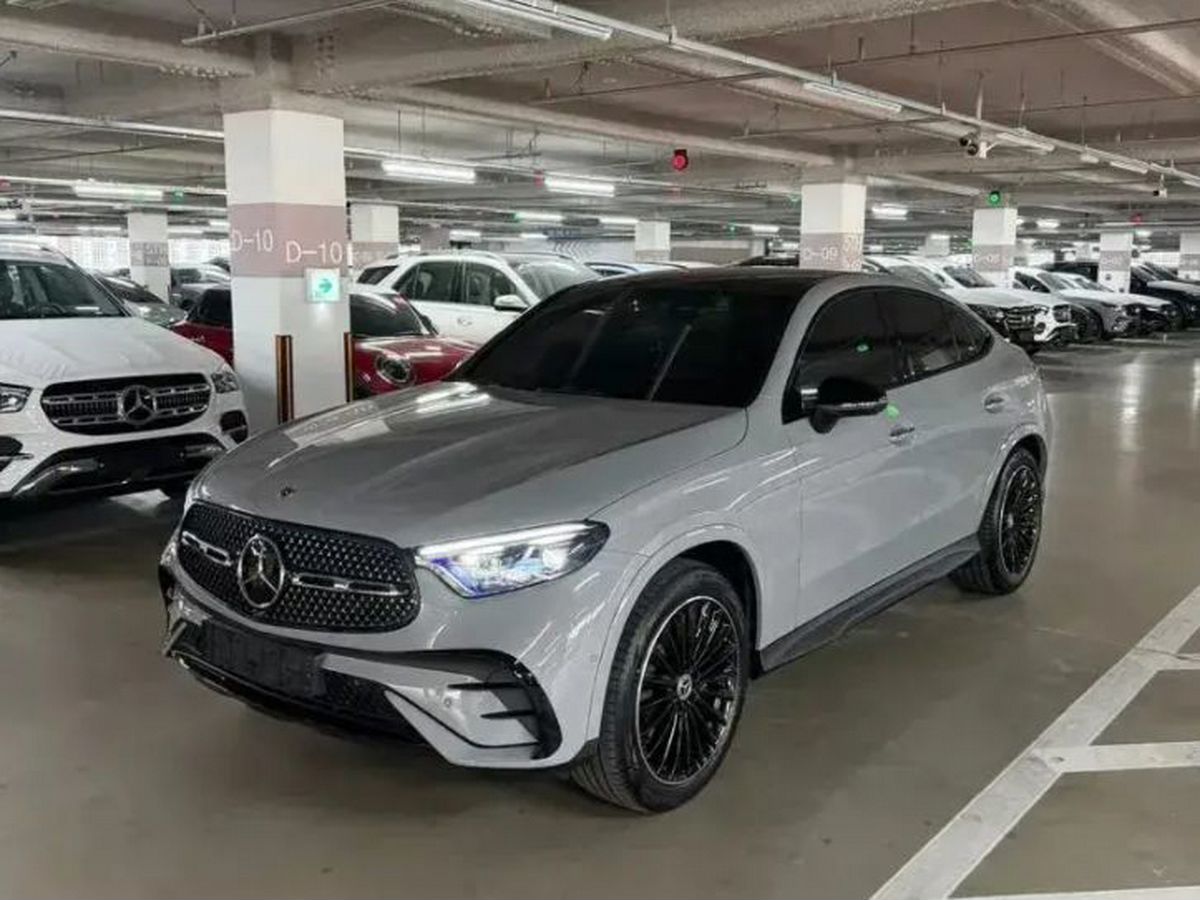 Mercedes-Benz GLC coupe II поколение (C254) 2.0 AT 4Matic (258 л.с.) Base Серый 2026 