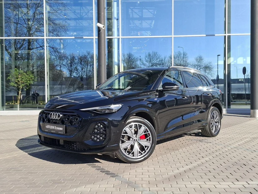 Audi Q5 III поколение 2.0 AMT 4WD (204 л.с.) 40 TFSI Quattro Чёрный 2026