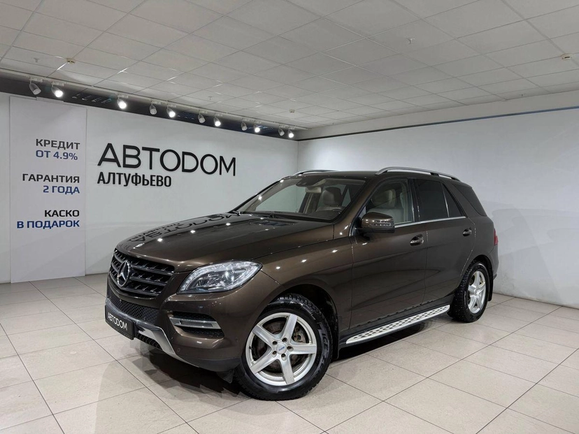 Автомобиль Mercedes-Benz M-Класс III поколение (W166) 300 3.5 AT 4Matic (249 л.с.) Особая серия Коричневый 2015 с пробегом 235 415 км
