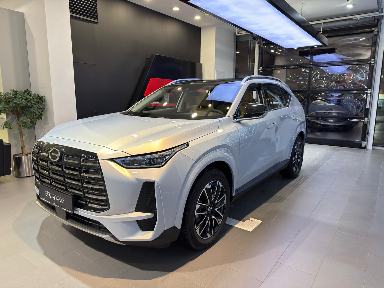 Автомобиль GAC GS4 I поколение 2.0 AT 4WD (231 л.с.) GL Серебристый 2025 