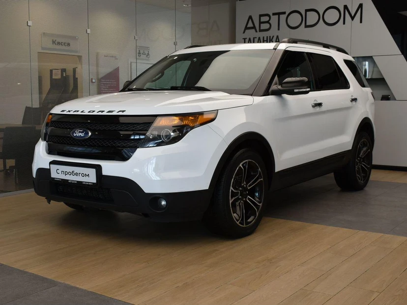 Ford Explorer V поколение 3.5 AT 4WD (345 л.с.) Sport Белый 2015 с пробегом 130 000 км