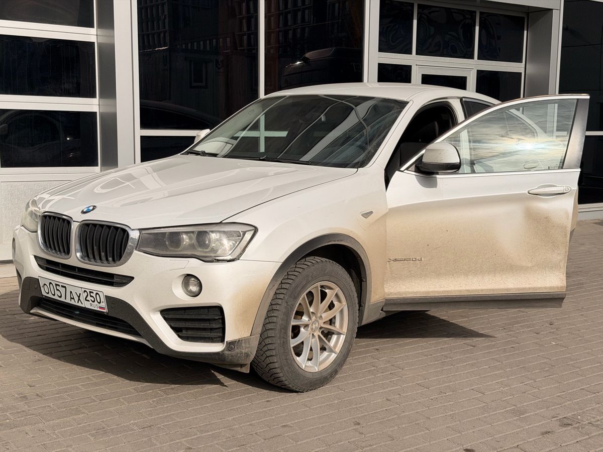 Автомобиль BMW X4 I поколение (F26) 2.0d AT 4WD (190 л.с.) Base Белый 2017 с пробегом 220 734 км