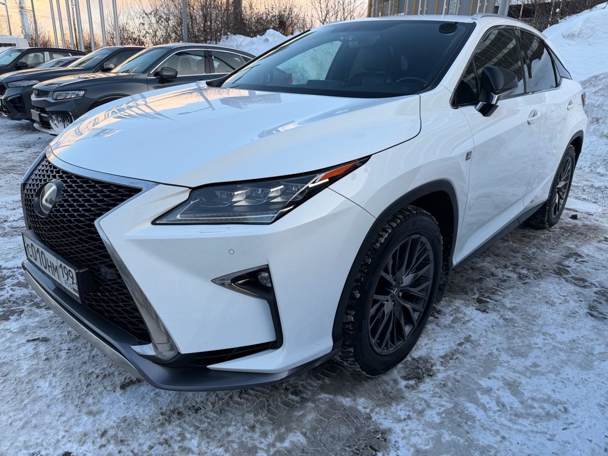 Автомобиль Lexus RX IV поколение 2.0 AT 4WD (238 л.с.) F-Sport Executive Белый 2016 с пробегом 121 739 км