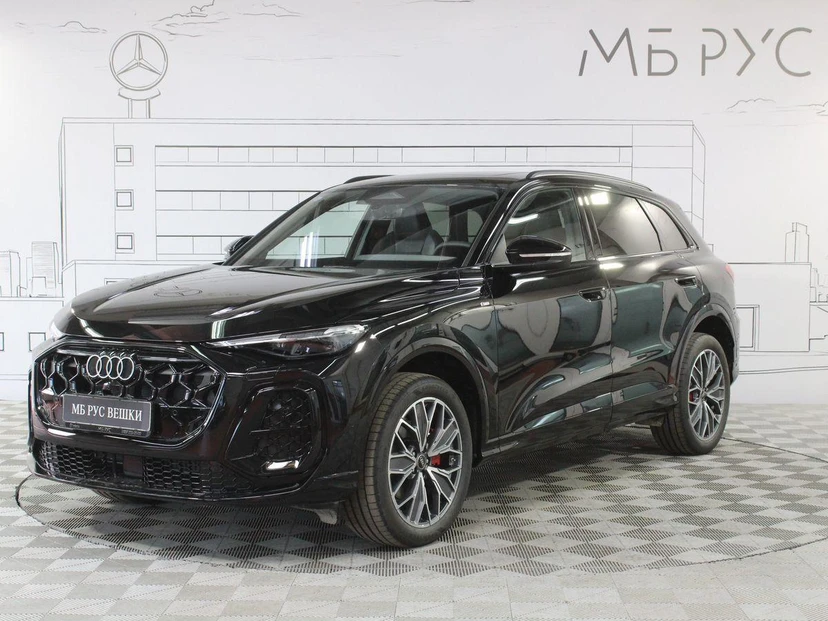 Audi Q5 III поколение 2.0 AMT 4WD (204 л.с.) Luxury Чёрный 2026 с пробегом 50 км
