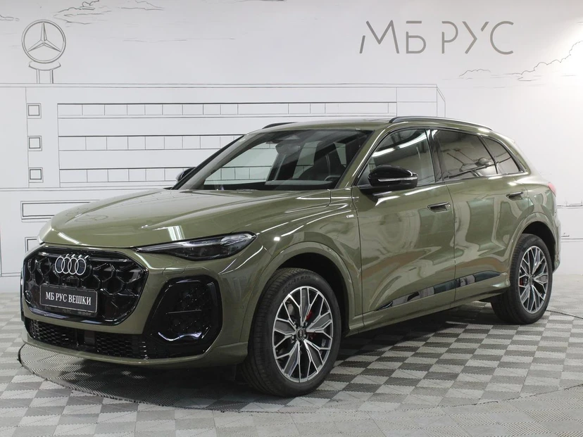 Audi Q5 III поколение 2.0 AMT 4WD (204 л.с.) Exclusive Зелёный 2026