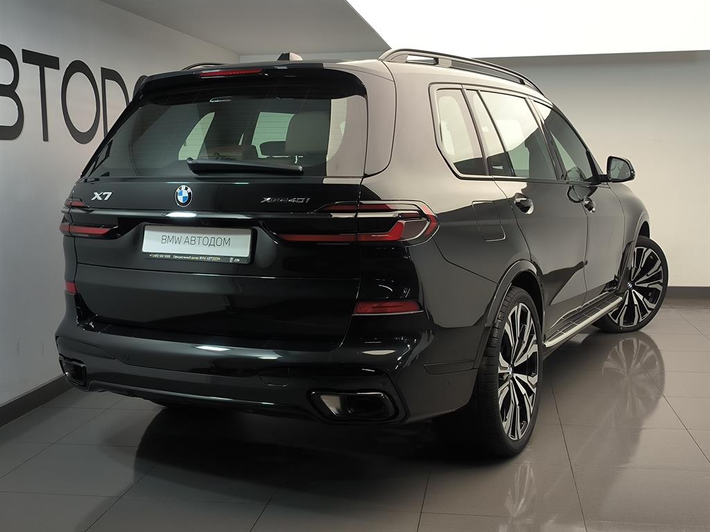 Автомобиль BMW X7 I (G07) [рестайлинг] 3.0 AT 4WD (381 л.с.) Base Чёрный 2025 