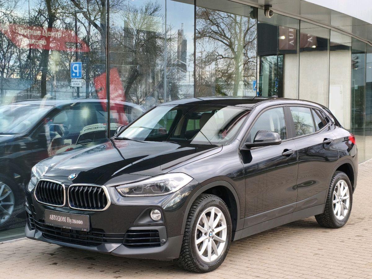 Автомобиль BMW X2 I поколение (F39) 1.5 AMT (140 л.с.) Advantage Чёрный 2020 с пробегом 51 546 км