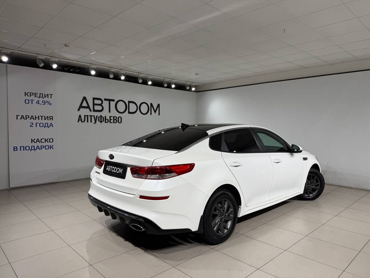 Автомобиль Kia Optima IV [рестайлинг] 2.0 AT (150 л.с.) Comfort Белый 2019 с пробегом 104 903 км