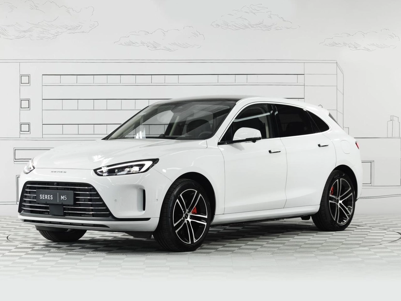 Автомобиль Seres M5 I поколение 1.5hyb AT 4WD (487 л.с.) Premium Белый 2024
