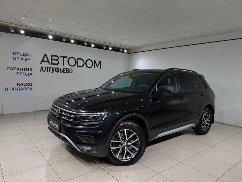 Автомобиль Volkswagen Tiguan II поколение 2.0 AMT 4WD (180 л.с.) Offroad Чёрный 2019 с пробегом 116 832 км