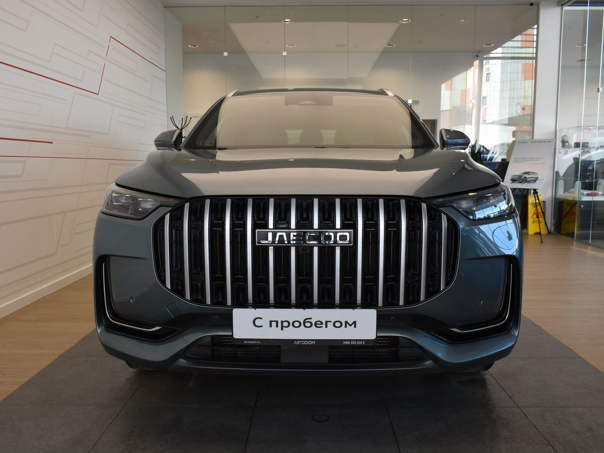 Автомобиль Jaecoo J8 I поколение 2.0 AMT 4WD (249 л.с.) Supreme Серый 2024 с пробегом 14 200 км