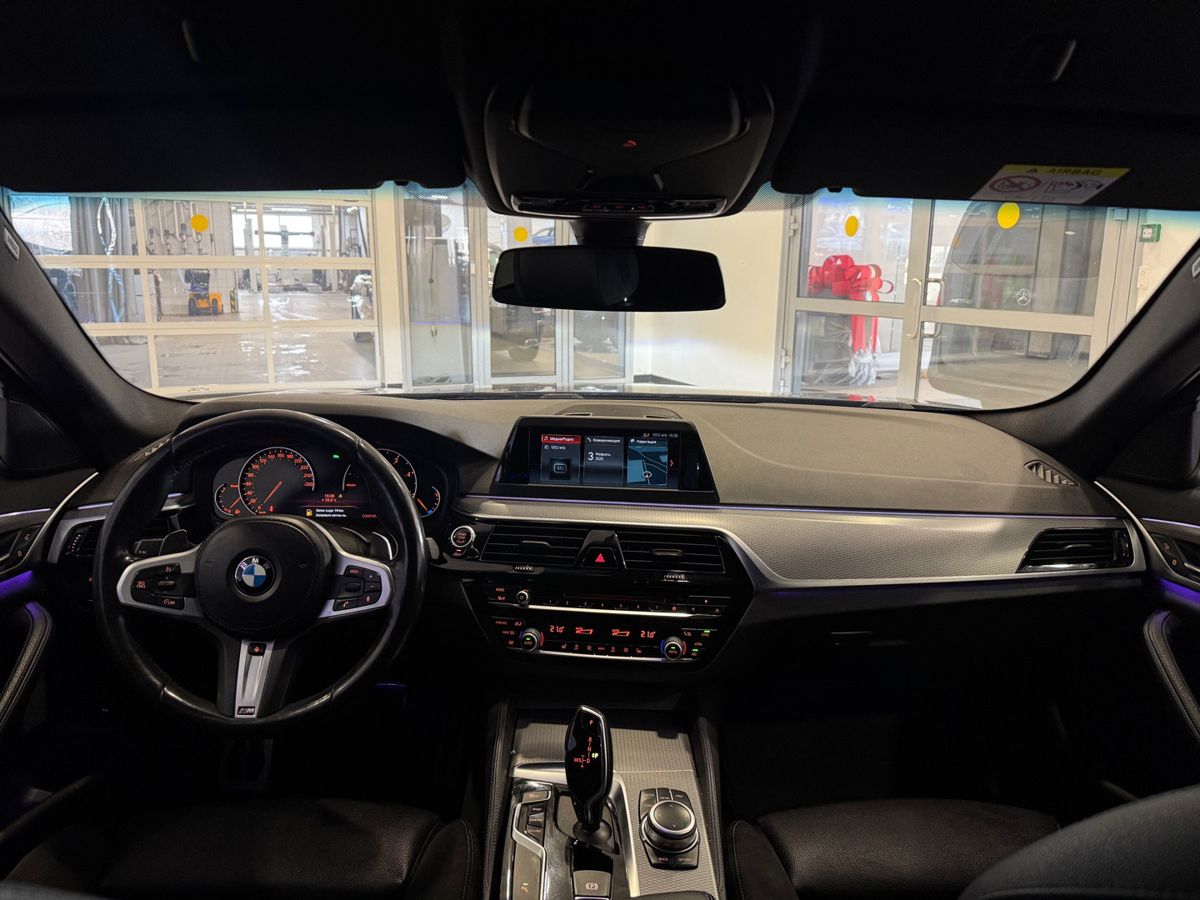 Автомобиль BMW 5 серии VII поколение (G30/G31) 520 2.0d AT 4WD (190 л.с.) M Sport Чёрный 2019 с пробегом 151 640 км