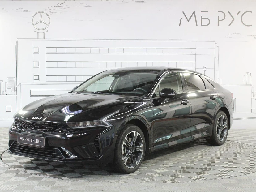 Kia K5 III поколение 2.0 AT (200 л.с.) Luxe Чёрный 2025 с пробегом 8 884 км