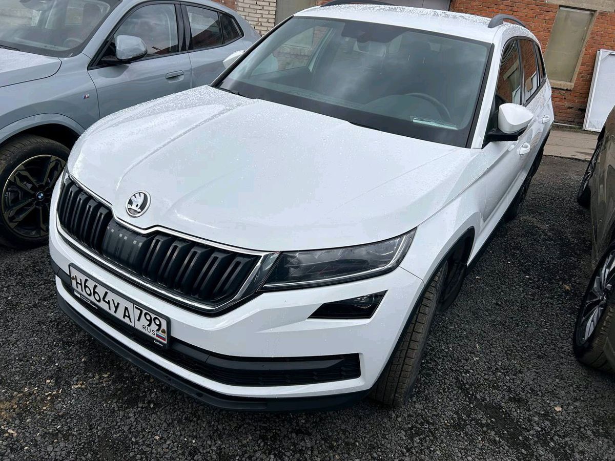 Автомобиль Skoda Kodiaq I поколение 1.4 AMT (150 л.с.) Base Белый 2021 с пробегом 67 470 км
