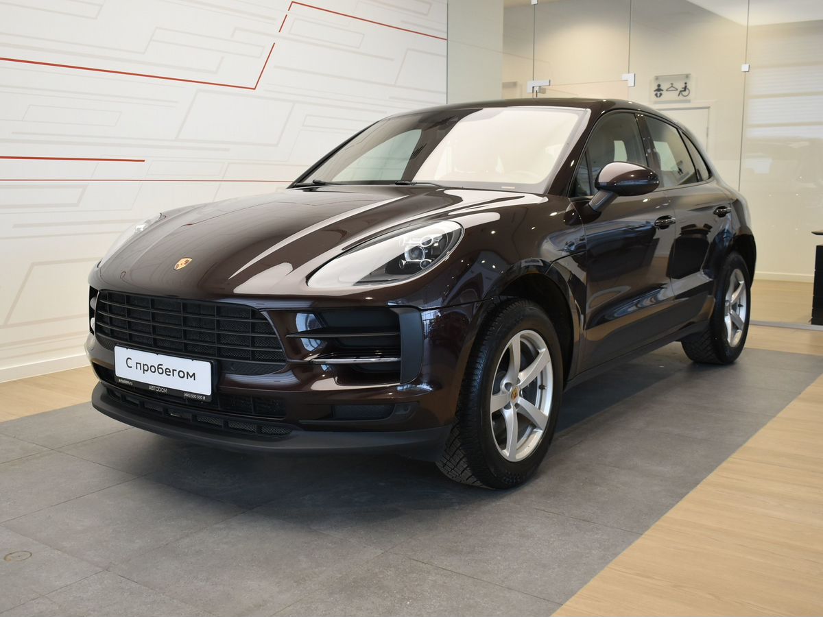 Автомобиль Porsche Macan I [рестайлинг] 2.0 AMT 4WD (252 л.с.) Base Коричневый 2021 с пробегом 138 052 км