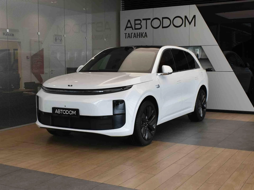 Автомобиль LiXiang L6 I поколение 1.5hyb AT 4WD (408 л.с.) Max Белый 2025