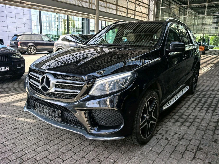 Mercedes-Benz GLE I поколение (W166) 350 3.0d AT 4Matic (249 л.с.) Особая серия Чёрный 2017 с пробегом 112 852 км