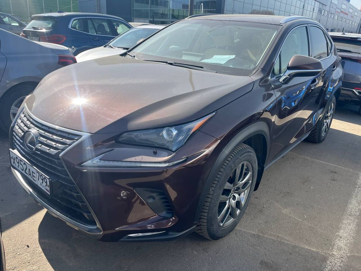 Автомобиль Lexus NX I [рестайлинг] 2.0 CVT 4WD (150 л.с.) Luxury Коричневый 2018 с пробегом 49 857 км