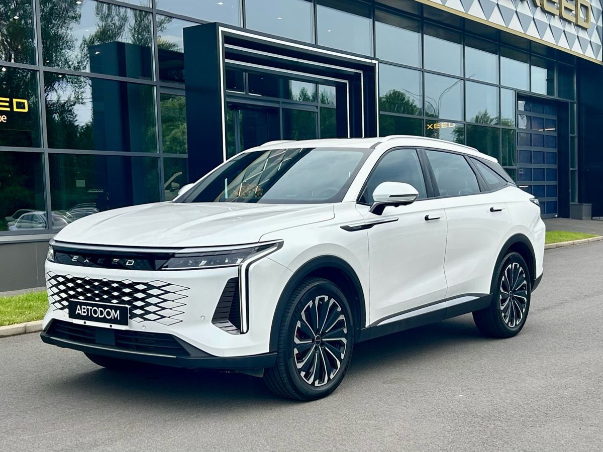 EXEED RX I поколение 2.0 AMT 4WD (249 л.с.) Platinum Белый 2023 с пробегом 41 853 км