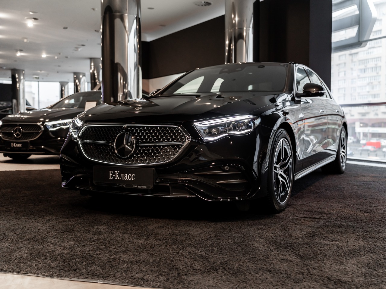 главное изображение транспортного средства