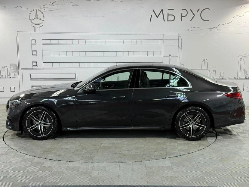 Автомобиль Mercedes-Benz E-Класс VI поколение (W214/S214) 2.0 AT 4Matic (258 л.с.) AMG Line Серый 2025 с пробегом 45 км
