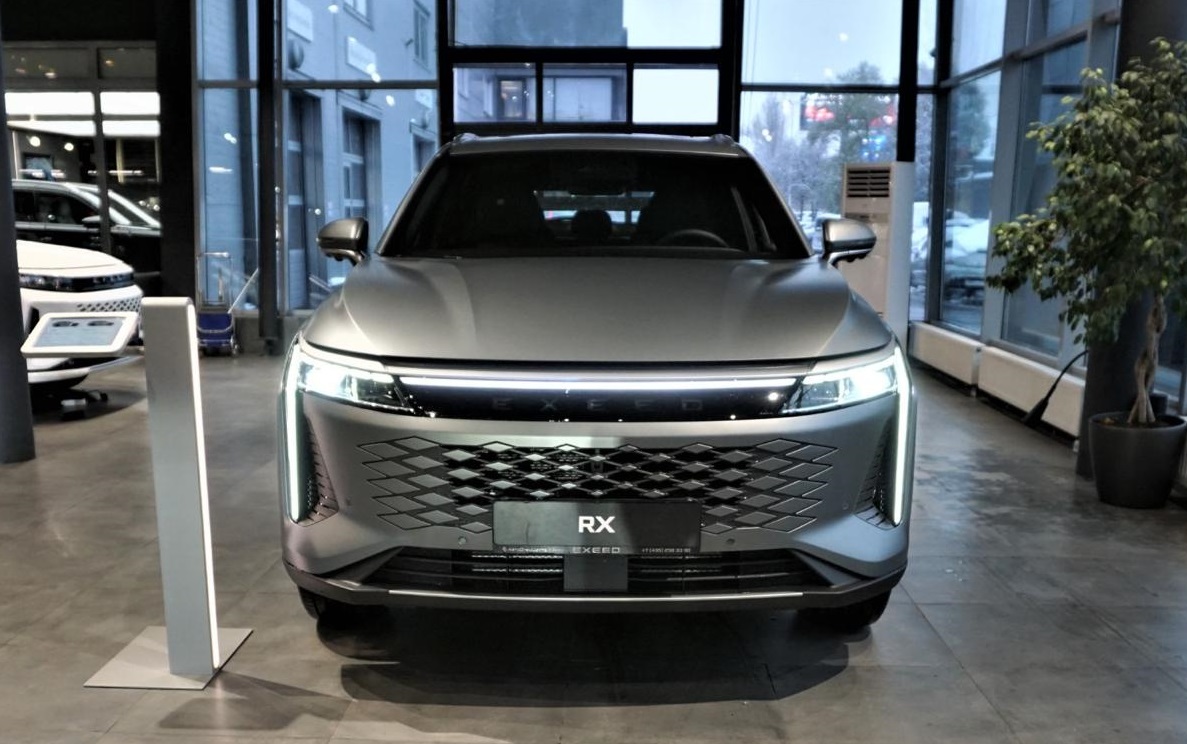 Автомобиль EXEED RX I поколение 2.0 AT 4WD (249 л.с.) Premium Серый 2024 
