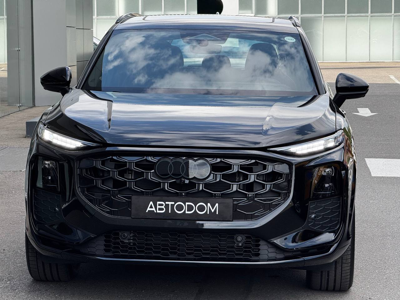 Audi Q3 III поколение (FJ) 2.0 AMT 4WD (265 л.с.) Base Чёрный 2026 