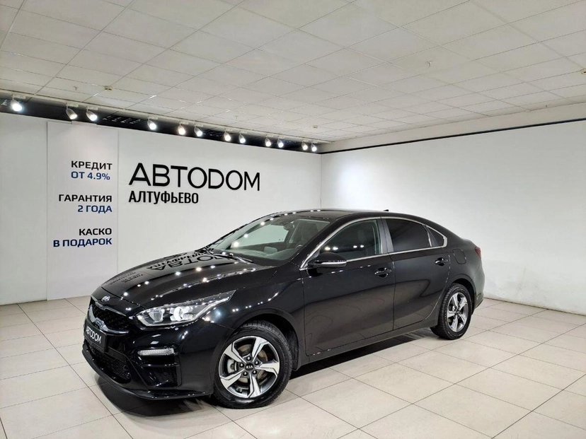 Автомобиль Kia Cerato IV поколение 1.6 AT (128 л.с.) Luxe Чёрный 2021 с пробегом 78 700 км