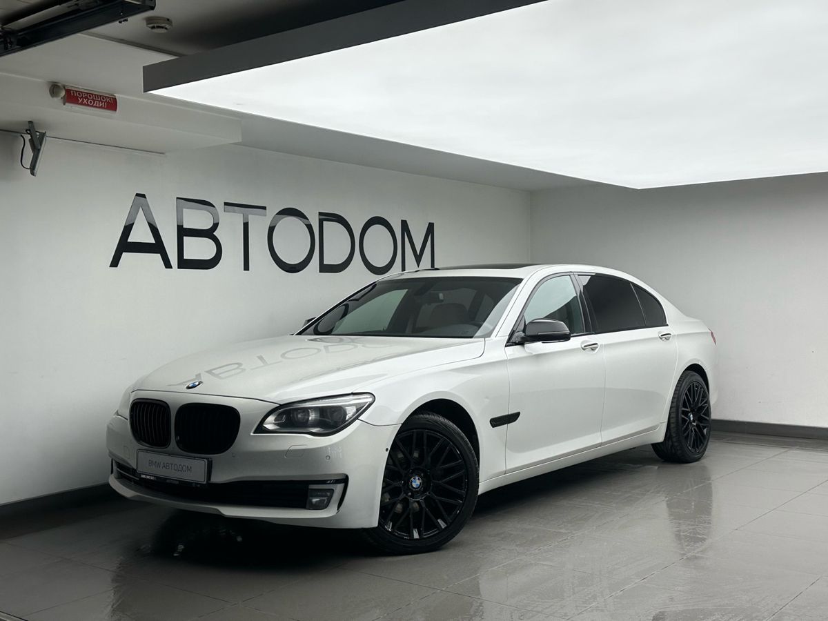 BMW 7 серии V (F01/F02/F04) [рестайлинг] 740L 3.0 AT 4WD (320 л.с.) Base Белый 2014 с пробегом 211 194 км