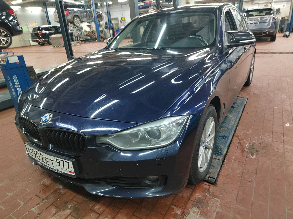 Автомобиль BMW 3 серии VI поколение (F30/F31/F34) 320 2.0 AT (184 л.с.) SE Синий 2012 с пробегом 174 240 км