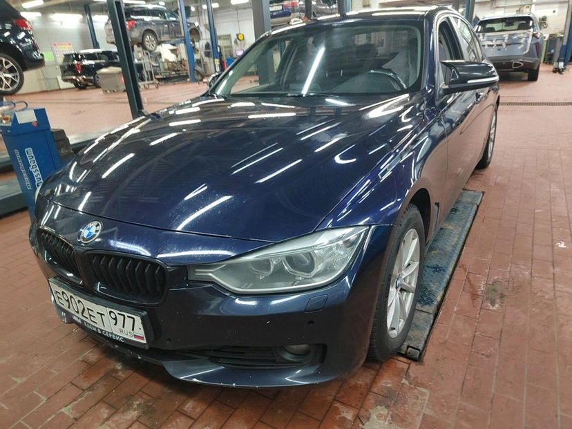 Автомобиль BMW 3 серии VI поколение (F30/F31/F34) 320 2.0 AT (184 л.с.) SE Синий 2012 с пробегом 174 240 км