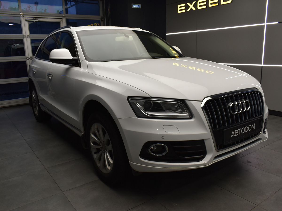 Audi Q5 I (8R) [рестайлинг] 2.0 AT 4WD (225 л.с.) Base Белый 2015 с пробегом 92 457 км