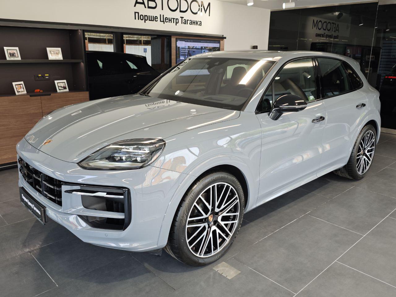 Автомобиль Porsche Cayenne III [рестайлинг] 3.0 AT 4WD (353 л.с.) Base Серый 2025 