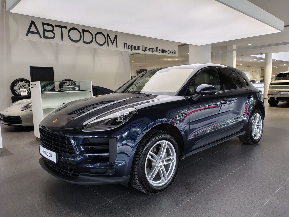 Porsche Macan I [рестайлинг] 2.0 AMT 4WD (252 л.с.) Base Чёрный 2021 с пробегом 137 745 км