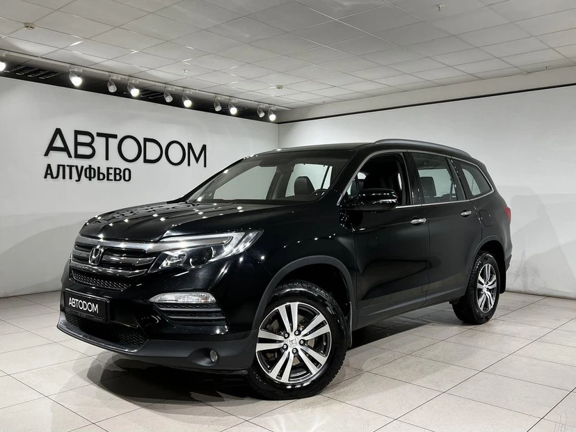 Honda Pilot III поколение 3.0 AT 4WD (249 л.с.) Premium Чёрный 2018 с пробегом 165 451 км