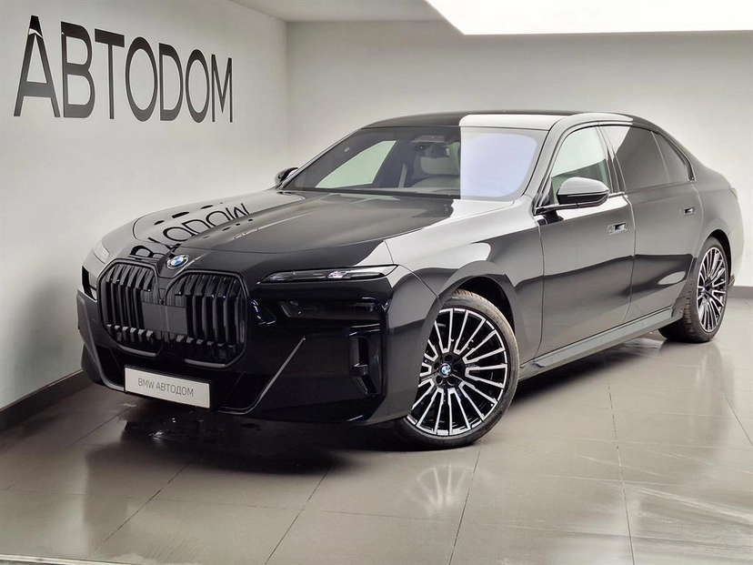 Автомобиль BMW 7 серии VII поколение (G70) 3.0d AT 4WD (286 л.с.) Base Чёрный 2025