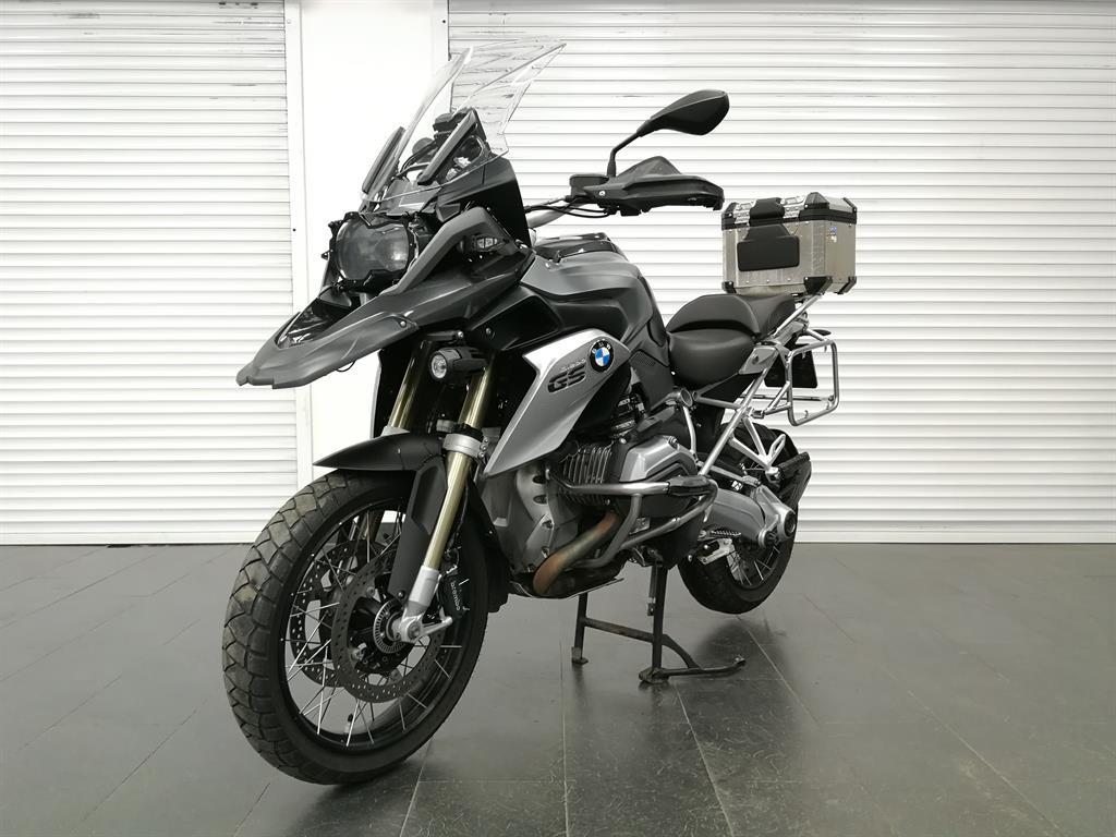 BMW 1200 GS горы