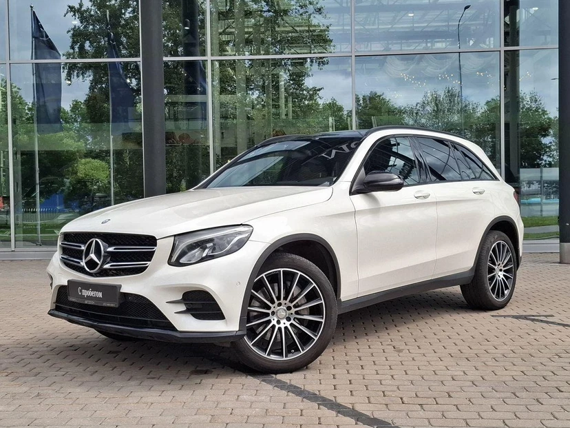 Mercedes-Benz GLC I поколение (X253) 300 2.0 AT 4Matic (245 л.с.) Sport Plus Белый 2016 с пробегом 107 500 км